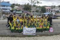 Aksi sosial berupa pembagian 250 paket takjil kepada masyarakat Fakfak dilakukan oleh Guru dan murid TK ABA 1 Wagom di depan Taman KH Ma'ruf Amin Jalan Reklamasi Fakfak.