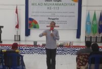 Foto. Foto. Ketua PDM Manokwari Imam Muslih saat memberikan sambutan pada kegiatan peringatan milad Muhammadiyah ke-113 di kampus UMPB.